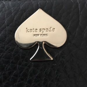 Kate Spade wallet- excellent condition